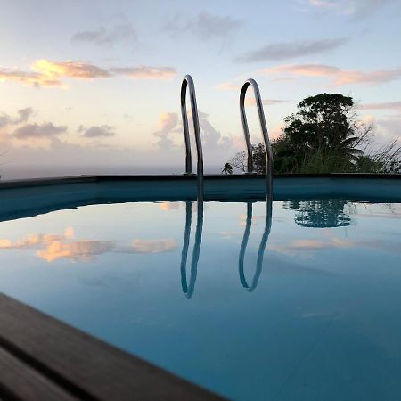 Gite Maracudja Vue Sur Mer 卡佩斯特雷贝勒奥 外观 照片